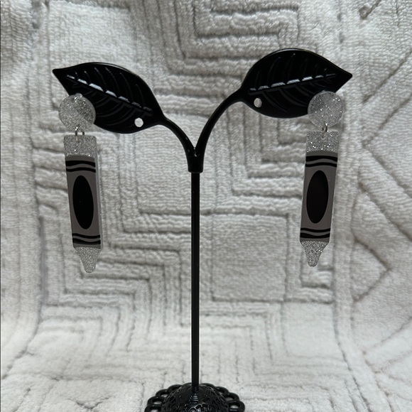 Grey Crayon-Inspired Earrings - Picture 2 of 4